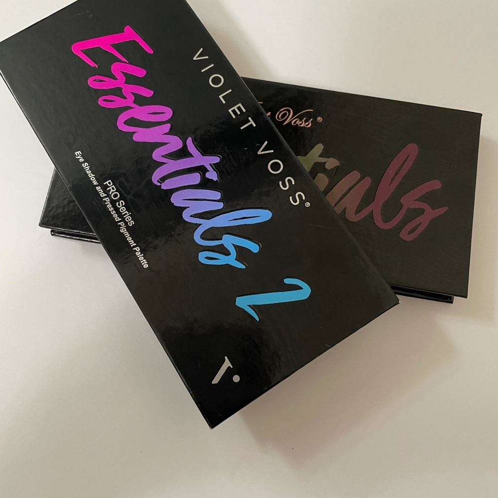 Violet Voss eyeshadow bundle - Picture 2 of 4